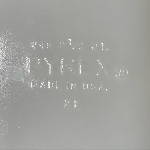 Vintage Pyrex Early American 2 1/2 Quart Oval Casserole MCM Brown Gold - Picture 2 of 4